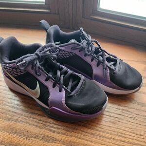 Girls Nike Purple And Black Sabrina 2 "Court Vision" basketball shoes, Size 6Y